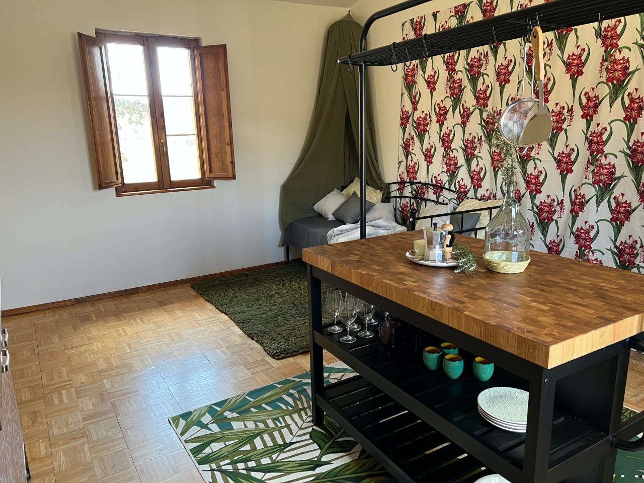 Private Apartment - 17