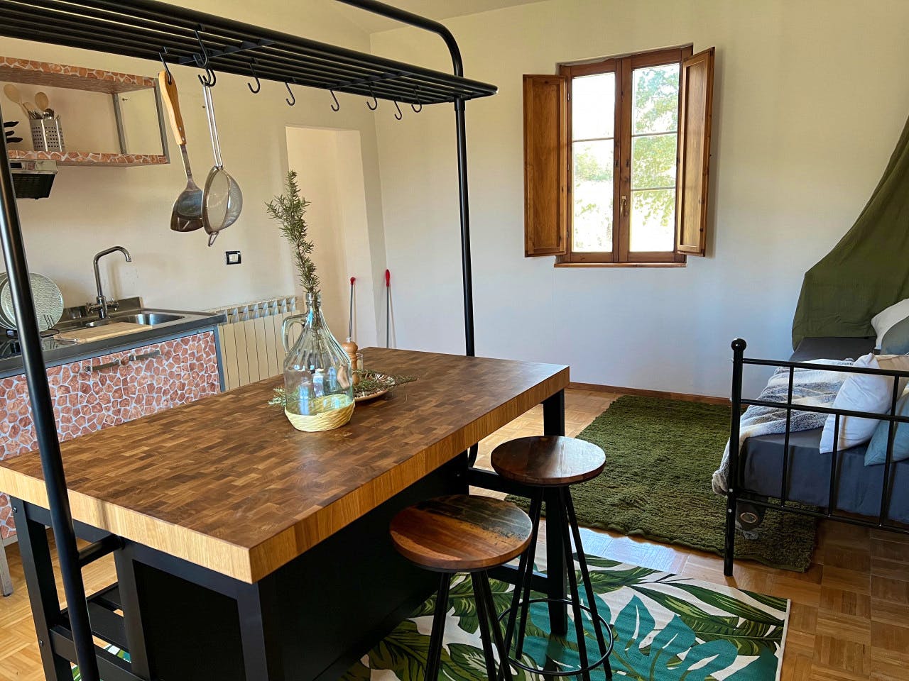 Private Apartment - 30