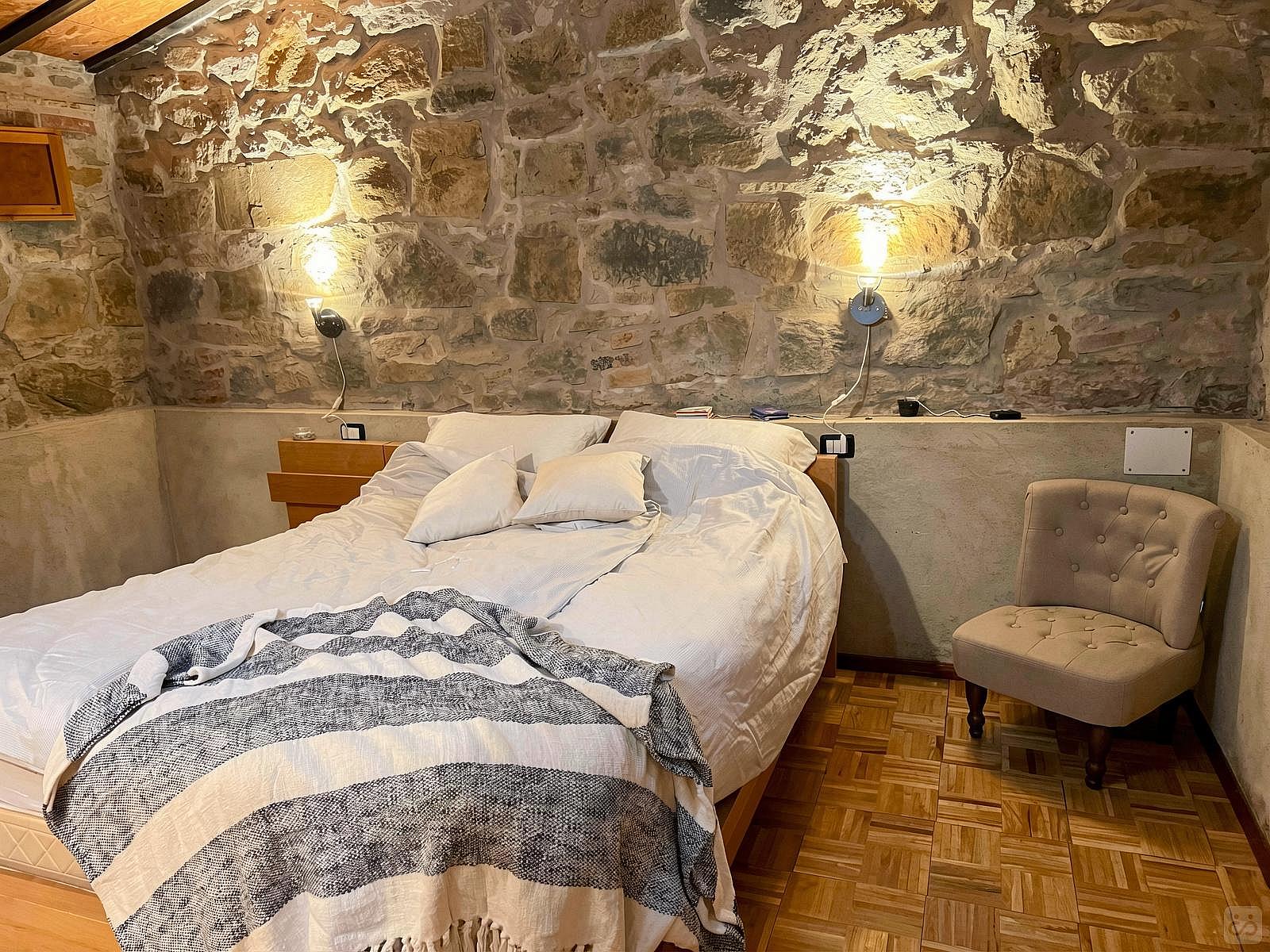 Private Cabin - 31