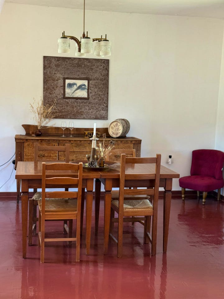 Large Apartment - 11