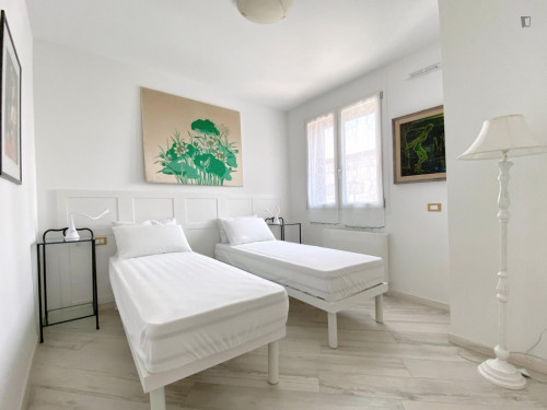 Sublime 2-bedroom apartment in Bolognina - Gallery - 7