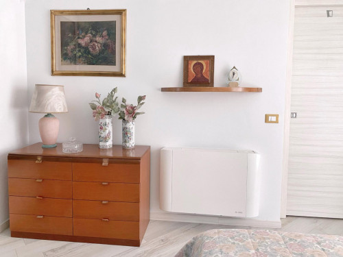 Sublime 2-bedroom apartment in Bolognina - Gallery - 9