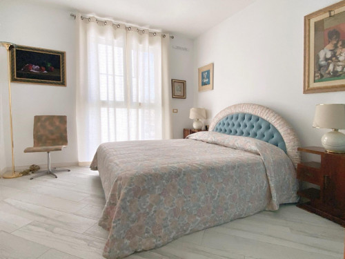 Sublime 2-bedroom apartment in Bolognina - Gallery - 12