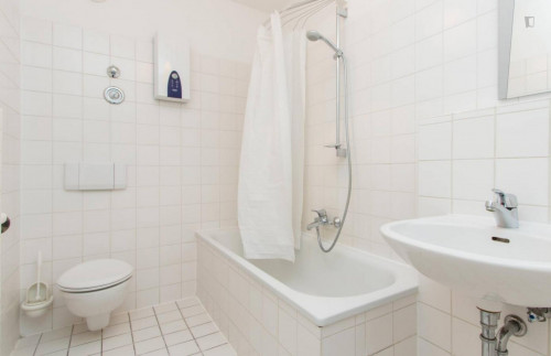 Warm single bedroom in Charlottenburg - Gallery - 9
