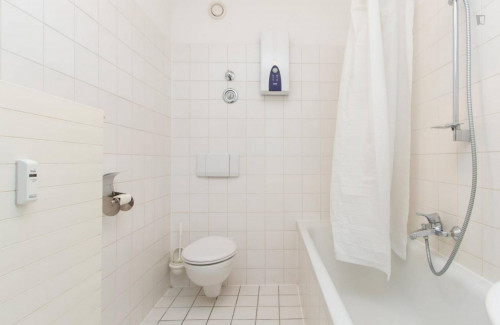 Warm single bedroom in Charlottenburg - Gallery - 11