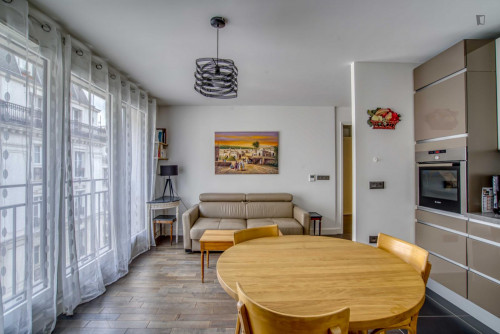 Modern 1-bedroom apartment in Necker - Gallery - 17