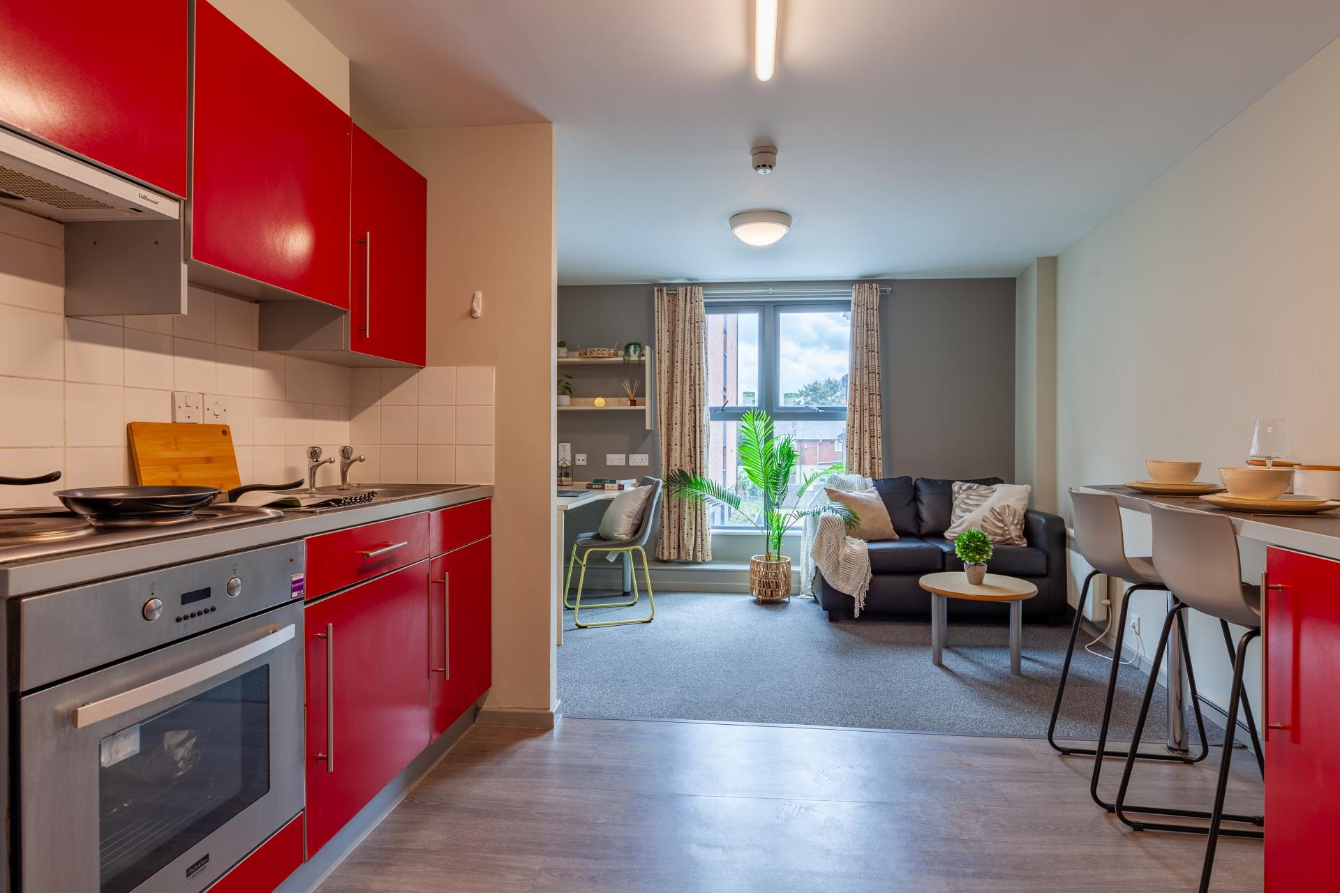 One Bed Flat - Crown House - Gallery - 8