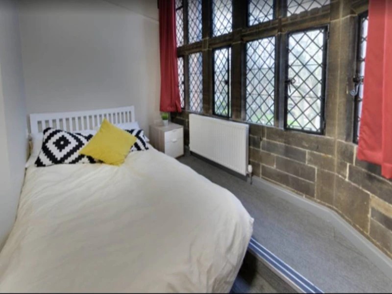 Classic En-Suite - 5