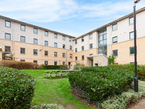Devonshire Courtyard - Gallery - 22