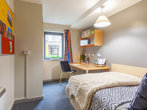 Devonshire Courtyard - Gallery - 24