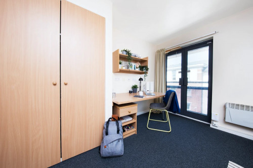 Devonshire Courtyard - Gallery - 25