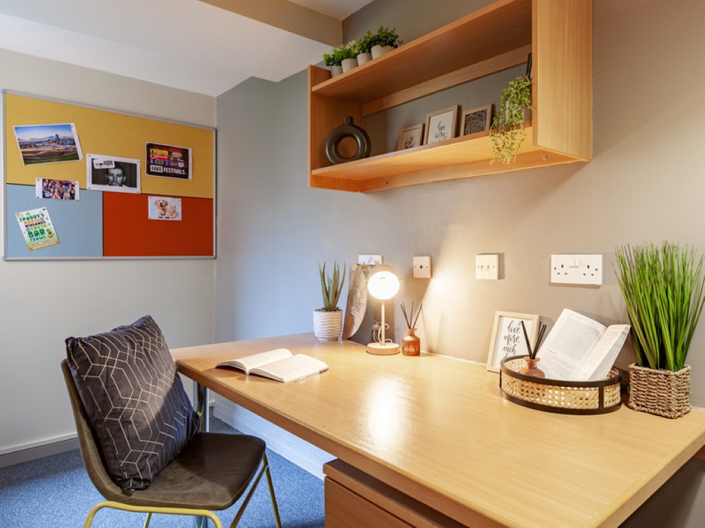  Premium En-Suite  -  Devonshire Courtyard  - Gallery -  6