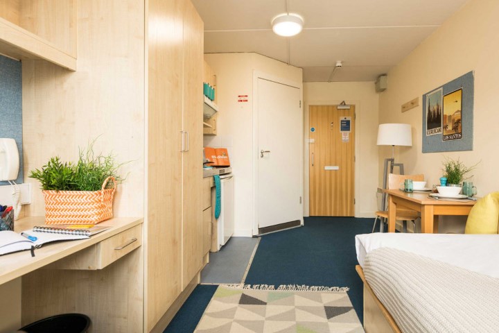 GRN - Silver Studio - McMillan Residence - Flexible Tenancies - Gallery - 1