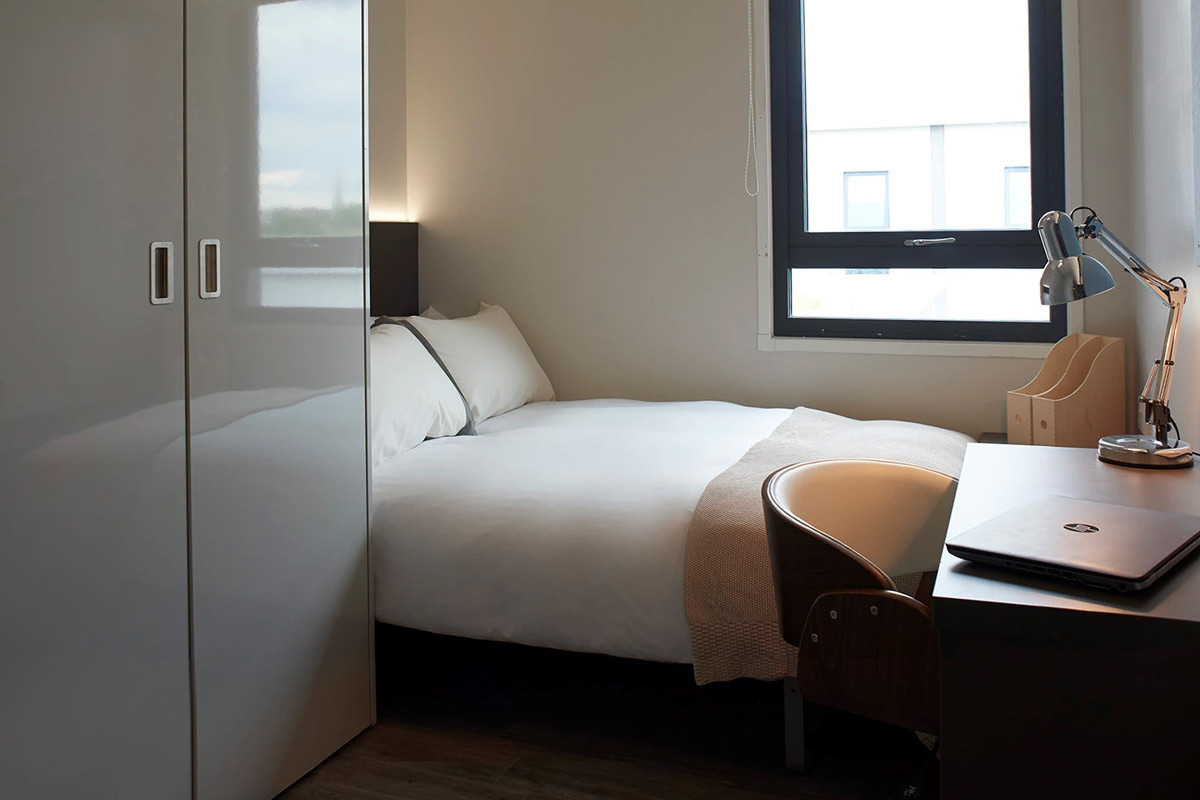 Bronze Studio Lower Level  -  Highbury Residence - Flexible Tenancies  - Gallery -  1