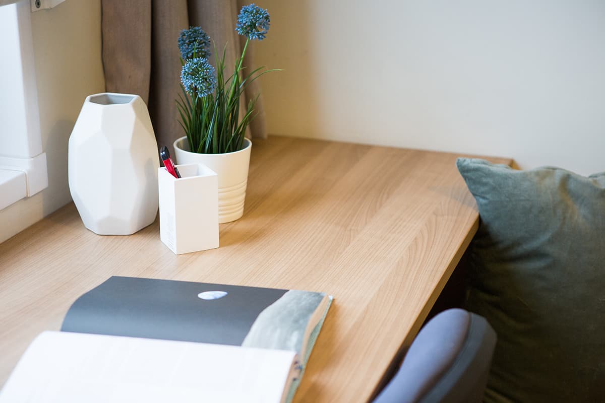  Silver Ensuite Mid Level  -  Islington Residence - Flexible Tenancies  - Gallery -  2