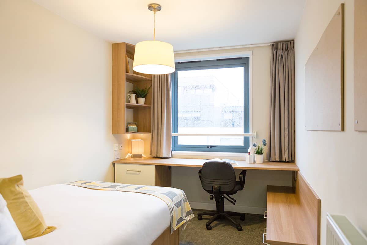  Silver Ensuite Mid Level  -  Islington Residence - Flexible Tenancies  - Gallery -  1