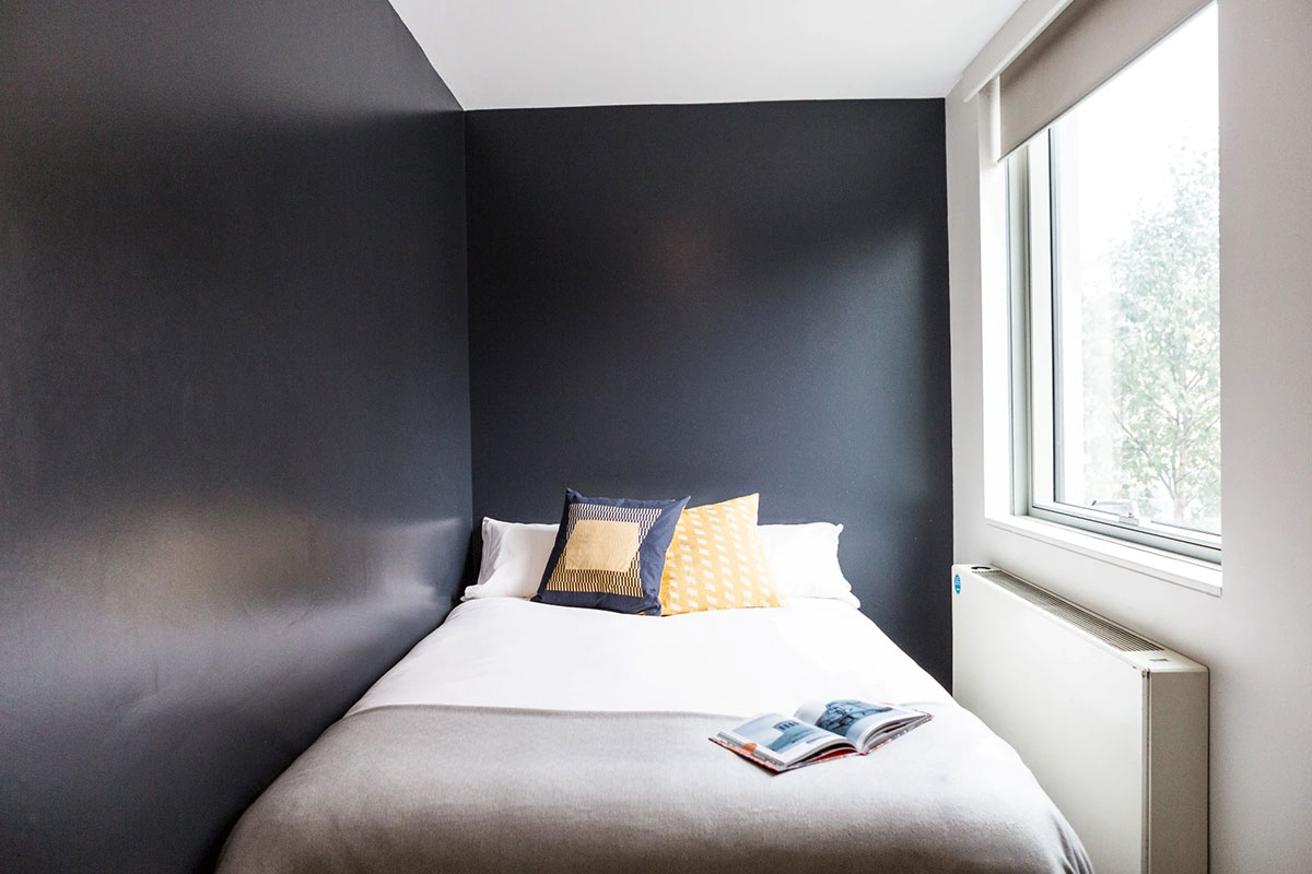  Gold Studio (Large) - Courtyard View | Lower Level  -  Kings Cross Residence - Flexible Tenancies  - Gallery -  1