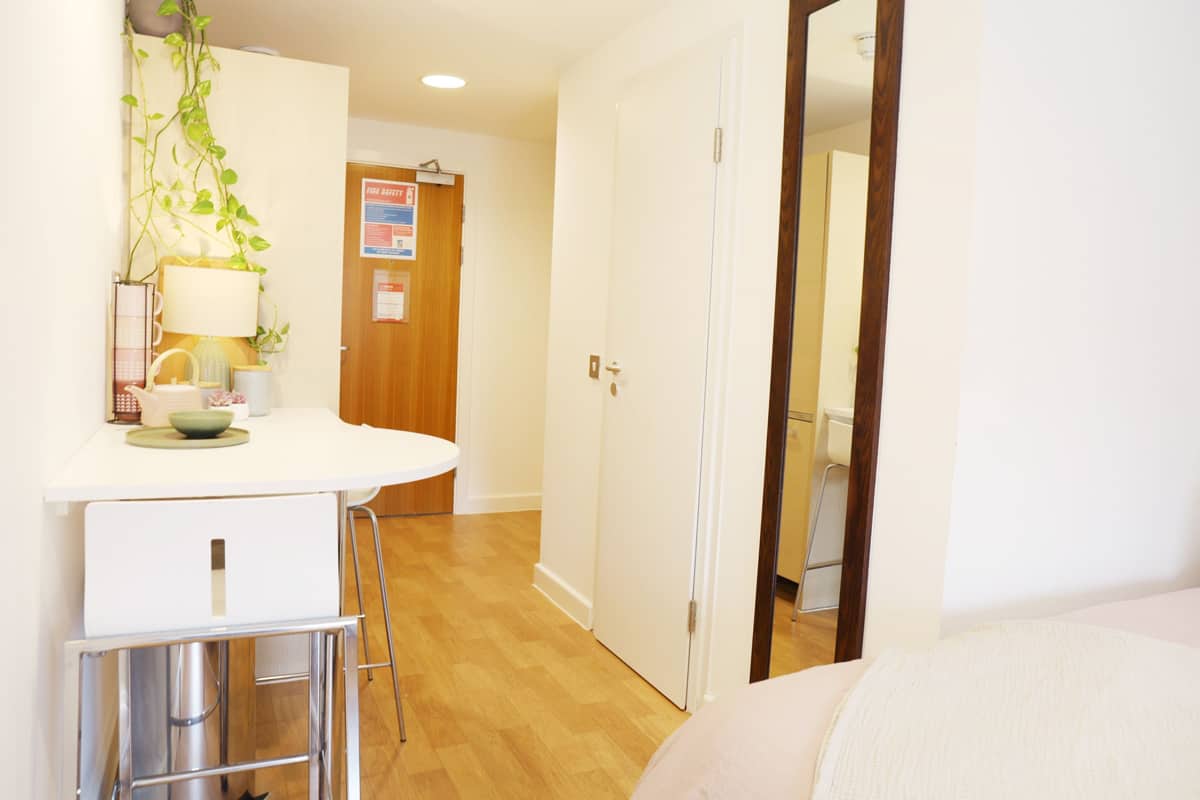  Classic Studio  -  Kirby Street Residence - Flexible Tenancies  - Gallery -  3