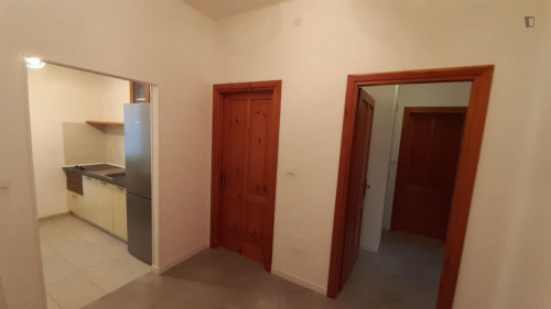 Single bedroom in a 3-bedroom apartment in Loreto - Gallery - 7