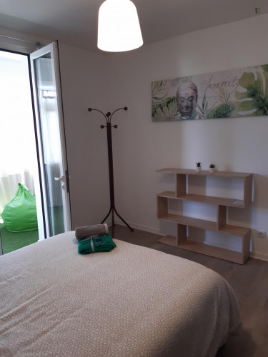 Spacious double bedroom close to Carcavelos - Gallery - 18