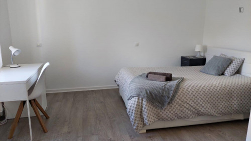 Great double bedroom suite close to Carcavelos - Gallery - 7