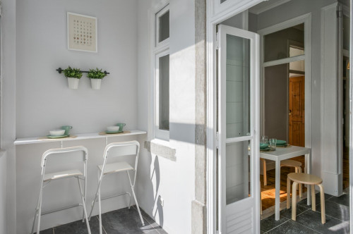 Amazing Single Bedroom, With Balcony in Picoas - Gallery - 15