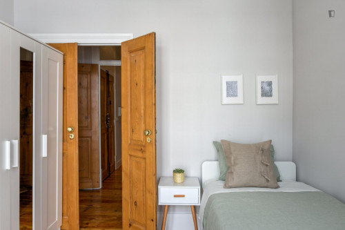 Amazing Single Bedroom, With Balcony in Picoas - Gallery - 23