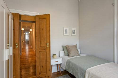 Amazing Single Bedroom, With Balcony in Picoas - Gallery - 24