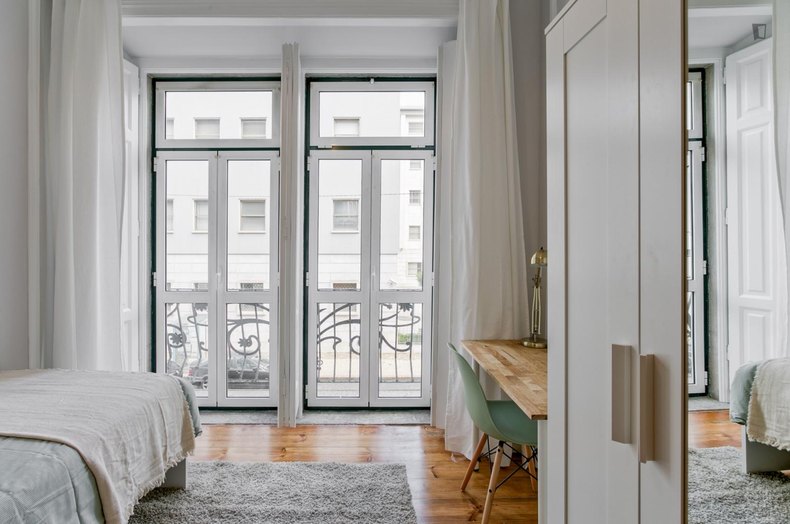 Amazing Single Bedroom, With Balcony In Picoas - 1