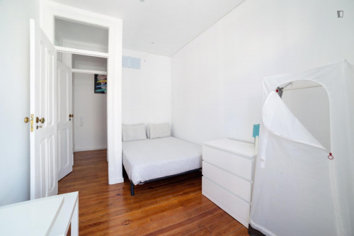 Admirable double bedroom in Anjos
