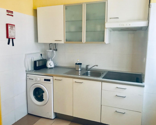 Nice and well-located 1-bedroom apartment in Areeiro - Gallery - 6