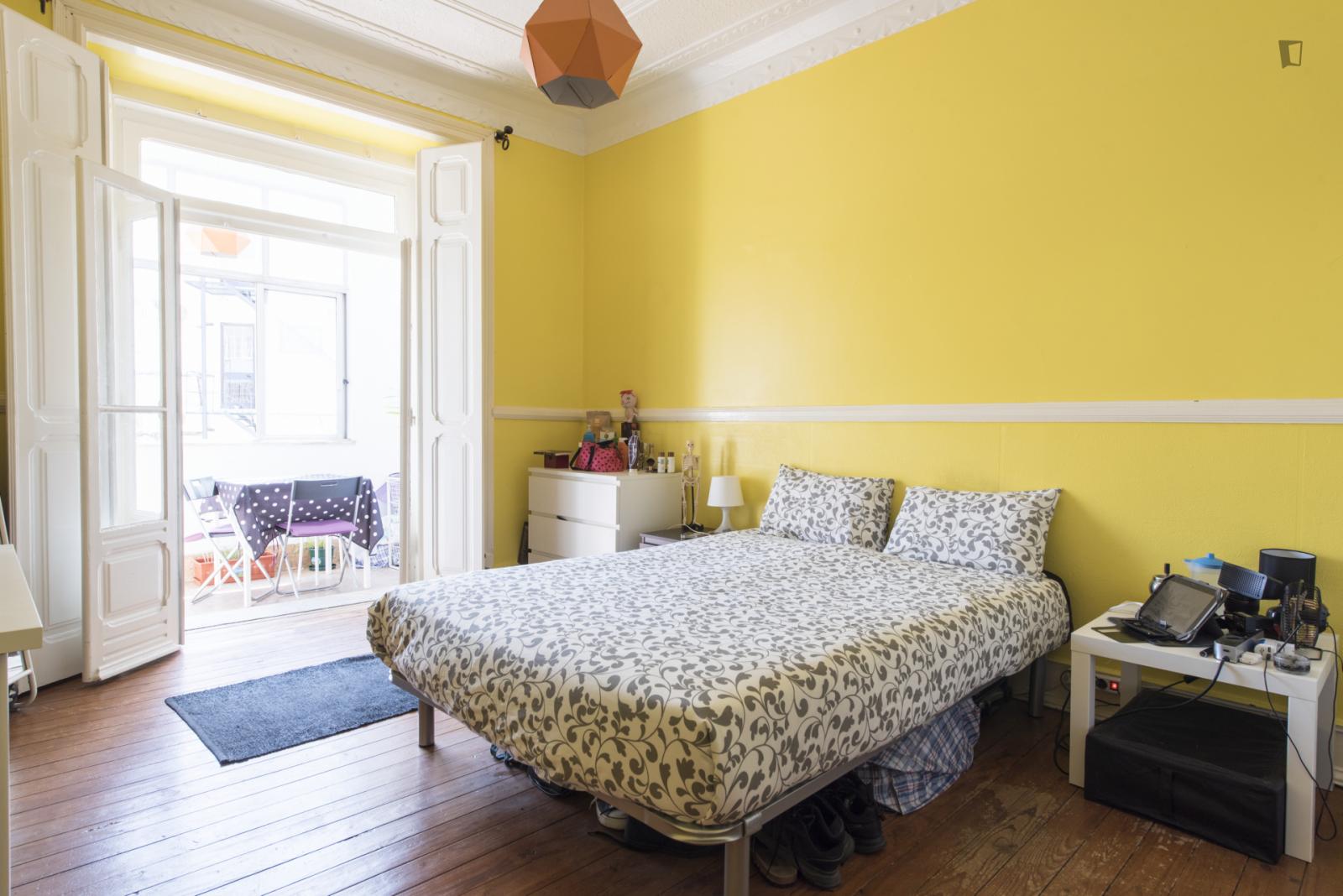 Good-Looking Double Bedroom In Saldanha, Near Alameda Metro - Good-looking double bedroom in Saldanha, near Alameda metro - Gallery - 1