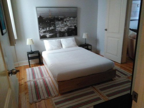 Lovely double bedroom at the heart of Lisbon