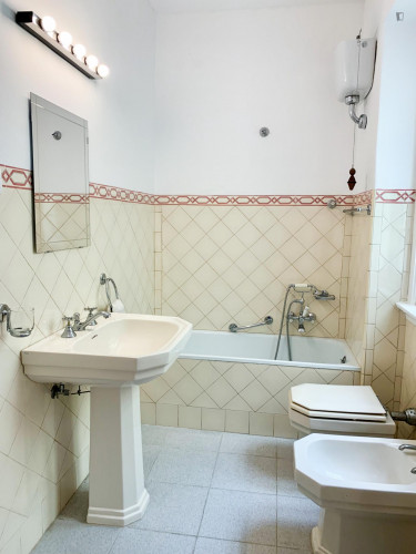 Beautiful 3-bedroom apartment in Santa Apolónia