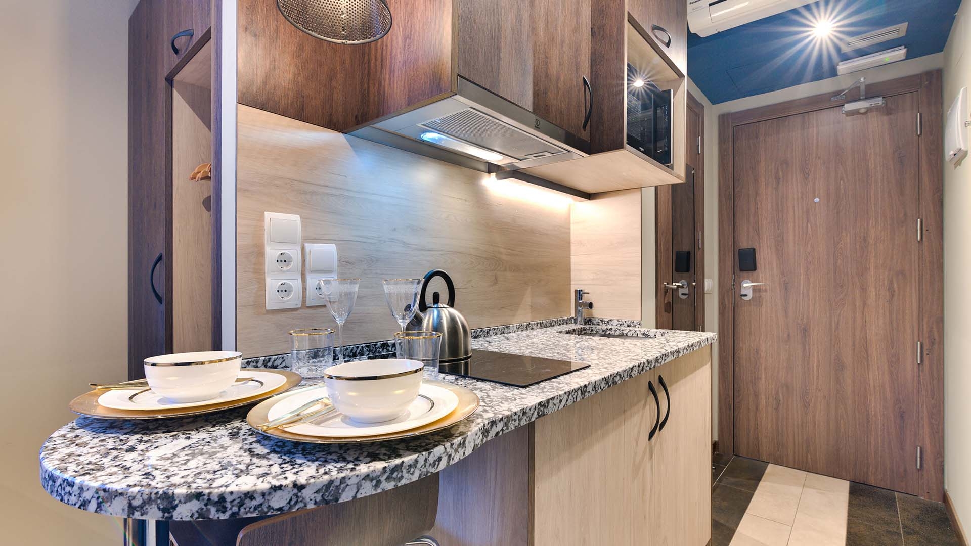 Studio With Kitchen - Superior - 4