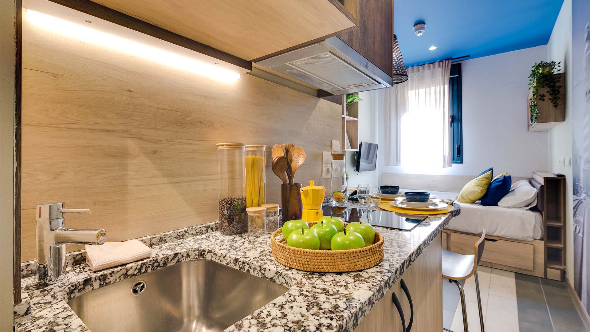 Studio With Kitchen - Standard - 2