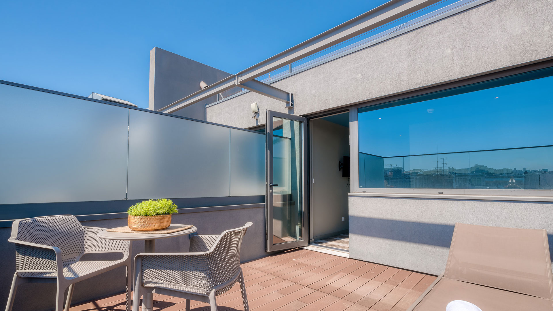 Studio With Kitchen - Premium With Terrace - Marquês de Pombal - Gallery - 3
