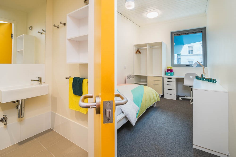 En-Suite 4 Bdrm Apt - Student Village - Gallery - 2