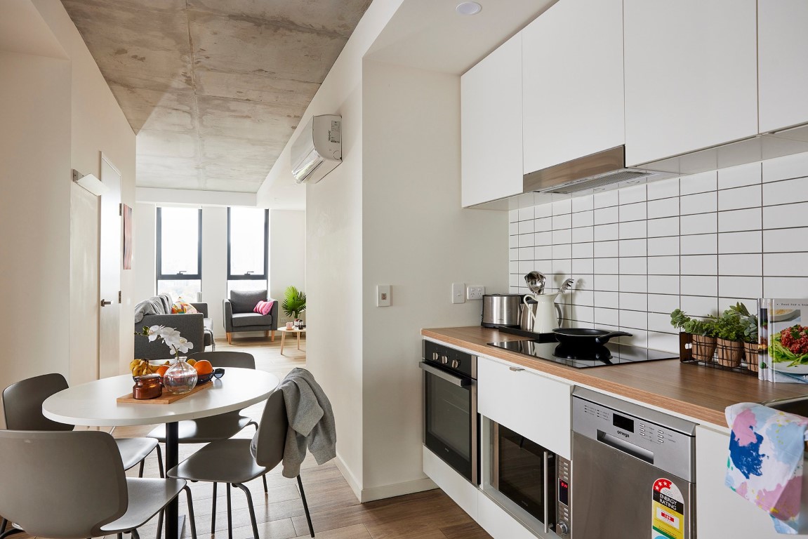  King Single Bed, 4 Bed Apartment  -  Atira Peel St  - Gallery -  15