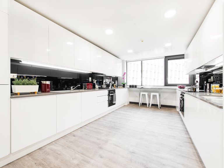  Standard En-Suite  -  New Mill  - Gallery -  2