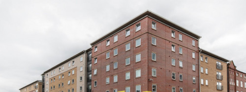 Knoll Court
