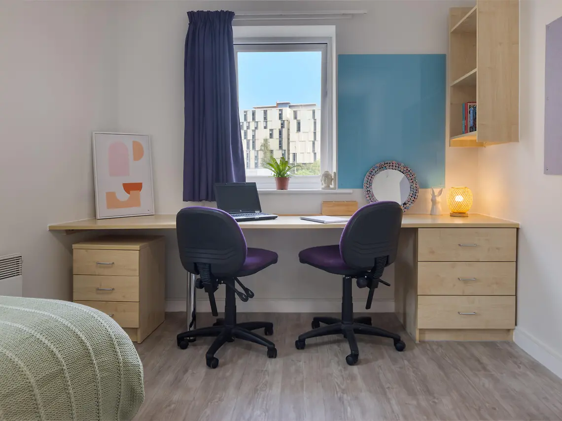Deluxe En-Suite - Knoll Court - Gallery - 3