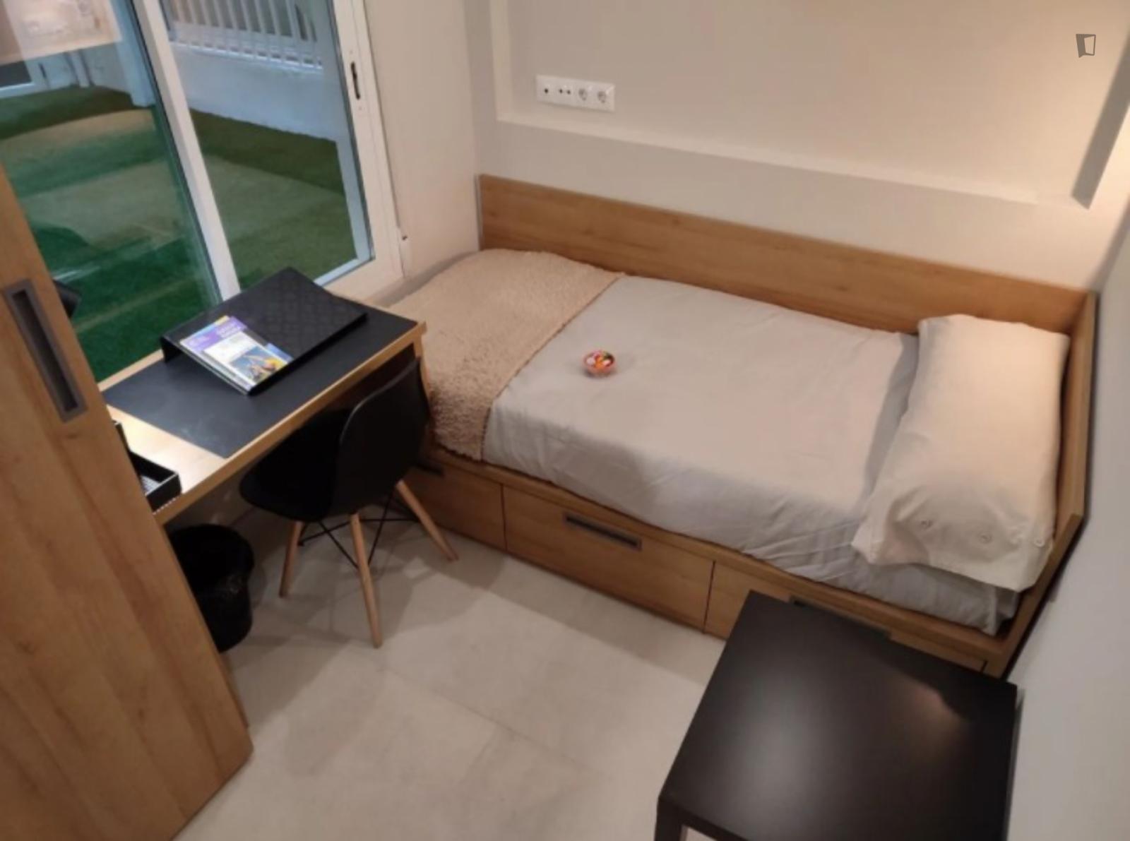  Beautiful Single Bedroom Near Plaza Real  -  Beautiful single bedroom near Plaza Real  - Gallery -  1