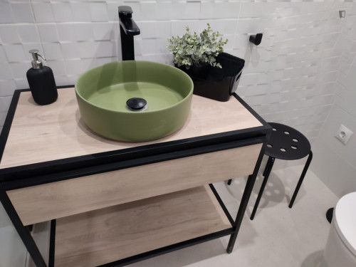 Nice singe bedroom near to Plaza de la Pau