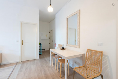 Modern and well-equipped 2-Bedroom apartment near the Marquês metro in Porto - Gallery - 11