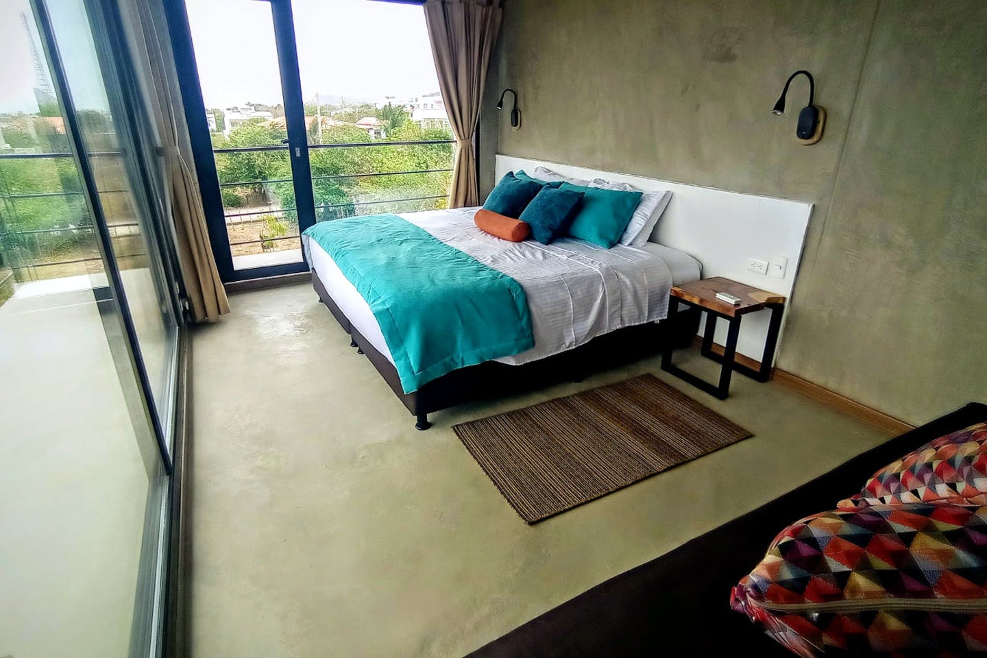  Double View Room  -  Vibrant Outstanding Complex w/ Gym + Pool + Yoga  - Gallery -  13