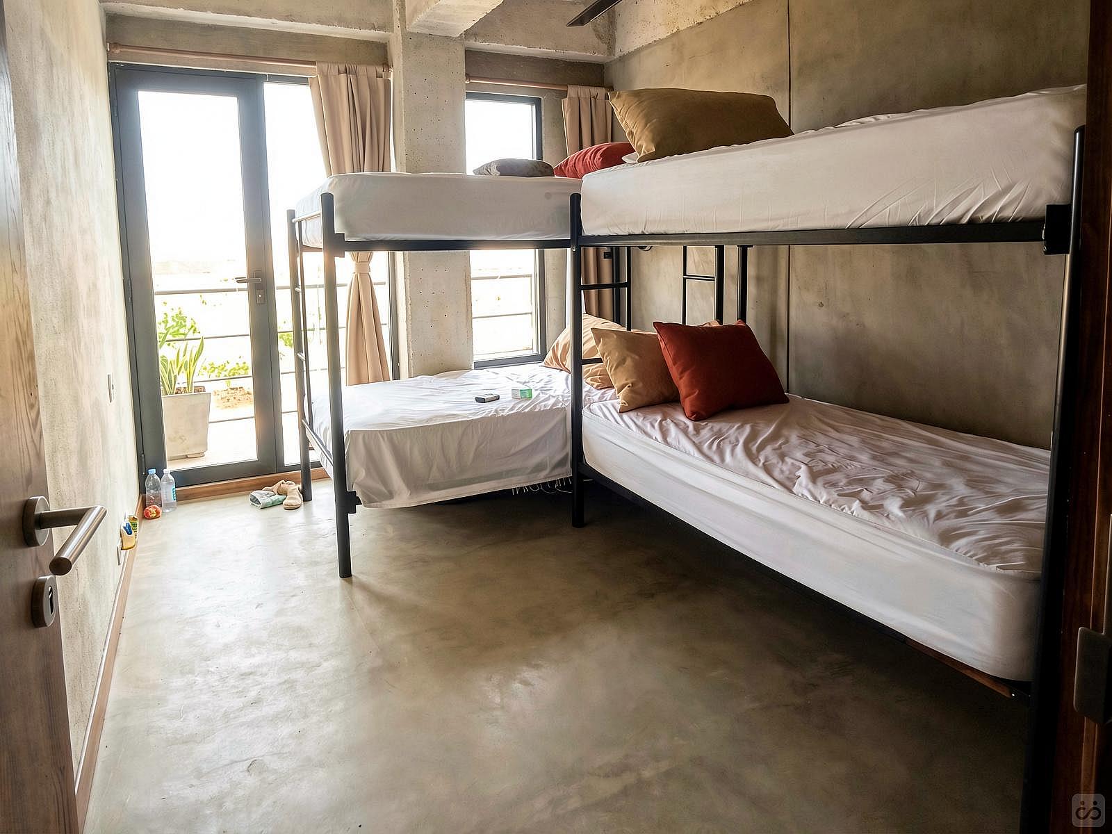 Bed In A 4-Bed Mixed Gender Room - 1