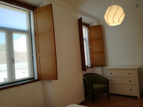 Excellent 1-bedroom duplex in Benfica, close to Instituto Politécnico de Lisboa - Gallery - 19