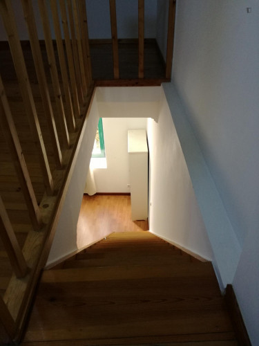 Excellent 1-bedroom duplex in Benfica, close to Instituto Politécnico de Lisboa