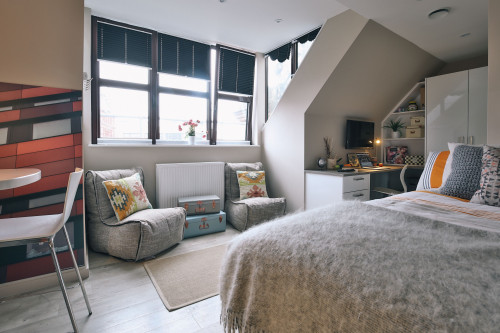 The Frontage - Gallery - 18